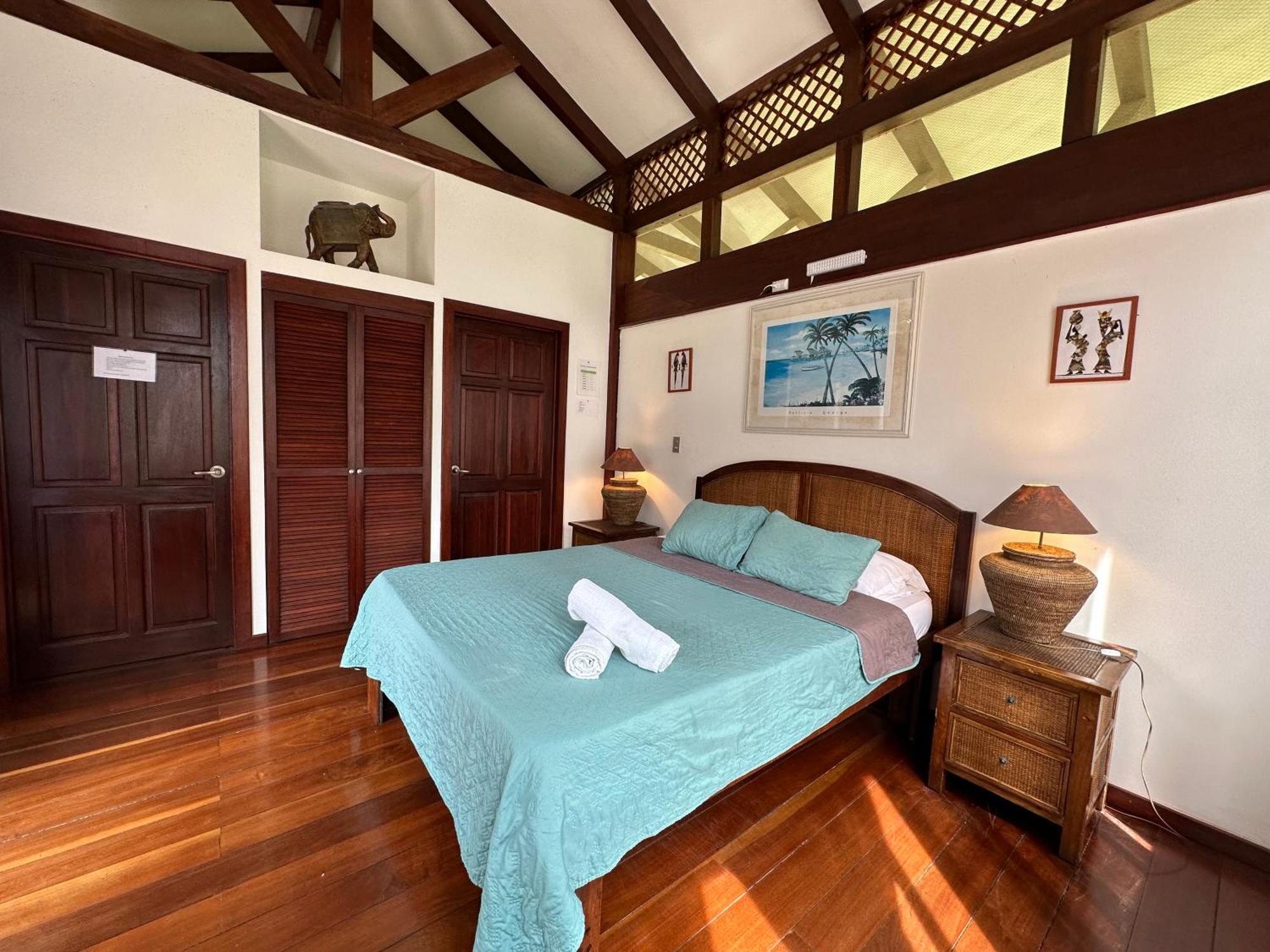 Hotel Kenaki Lodge Cahuita Eksteriør billede
